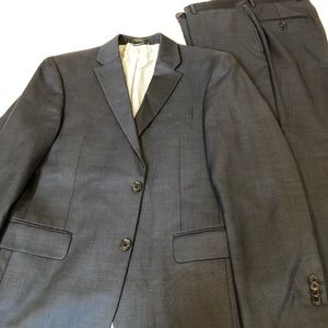 Tommy Hilfiger suit - 36S & 32x32